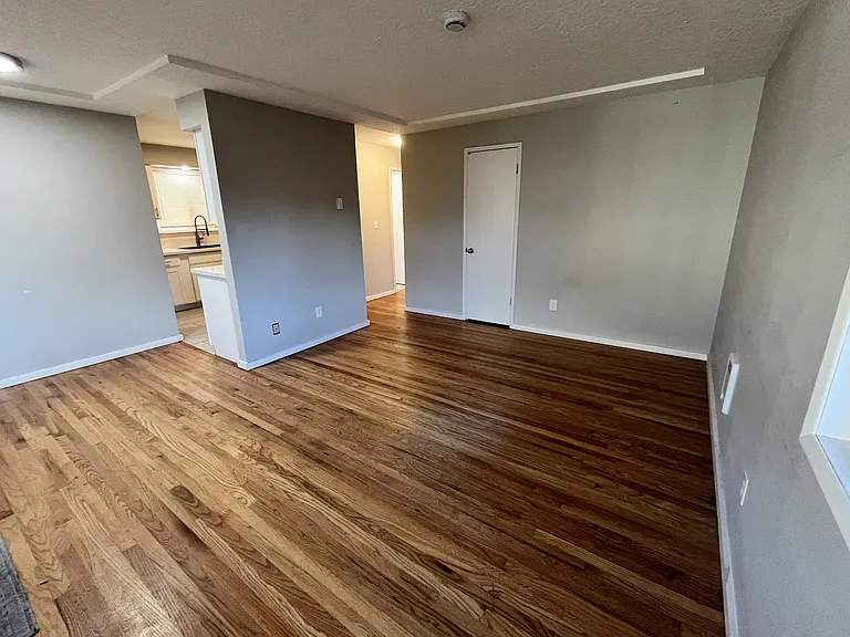 1400 NE 118th Ave #1 — Photo 18