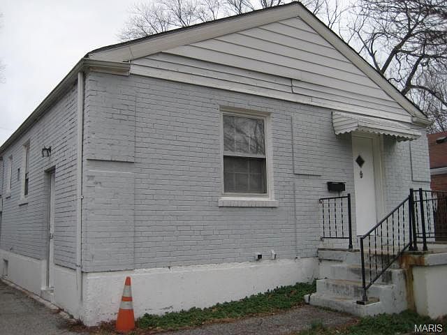 1st image of 8371 Richard Ave