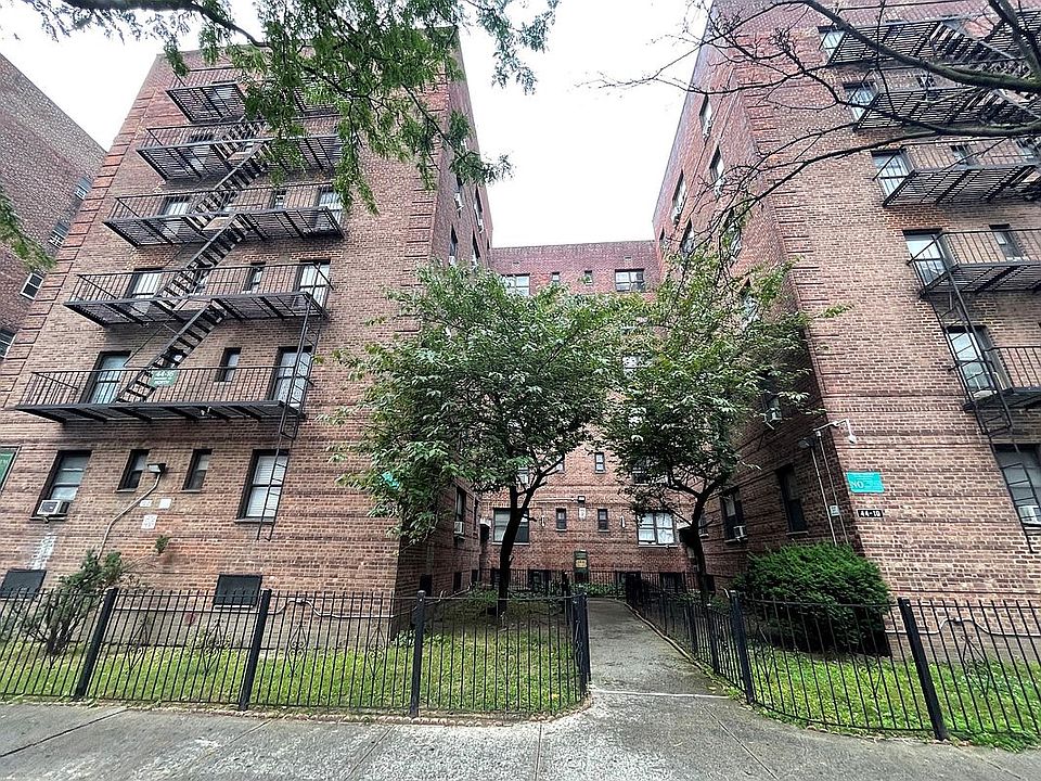1st image of 44-10 Macnish St Unit 4A
