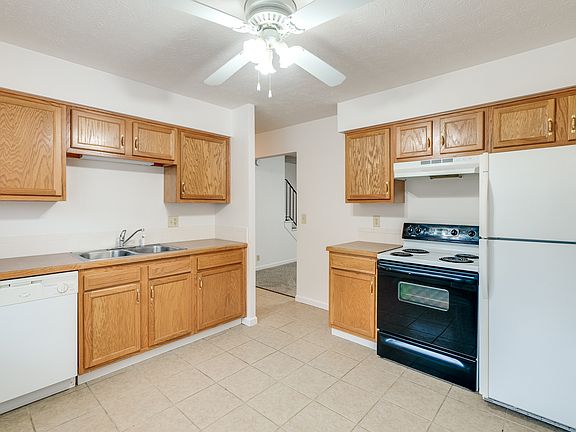 2nd image of 1175 Southcrest Dr #O