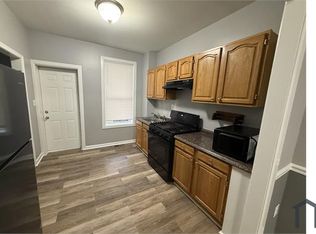 2140 N Smallwood St, Baltimore, MD 21216