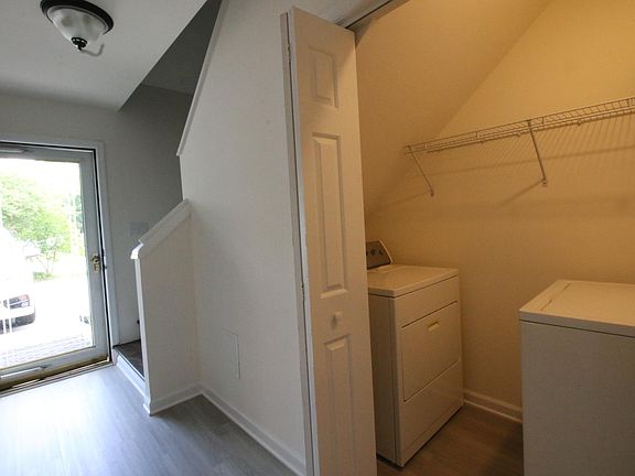 Laundry area looking towards entryway.