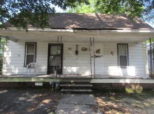 713 S Plum St, Pine Bluff, AR 71603