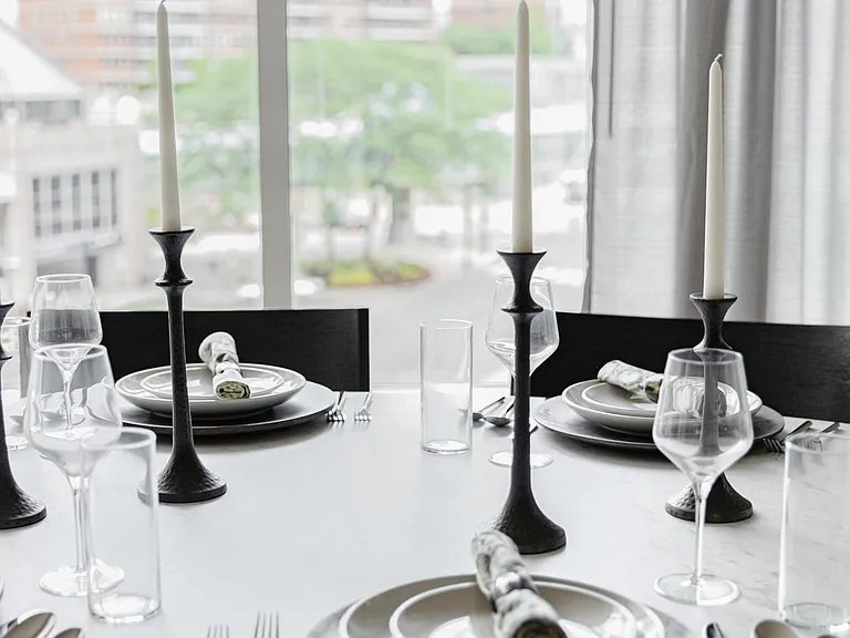 The Colonnade Residences — Photo 8