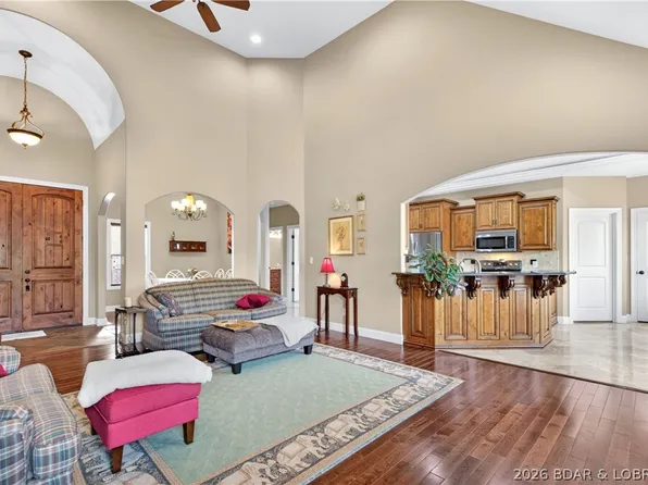 132 Antler Point, Linn Creek, MO 65052