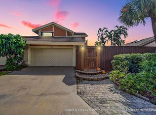 7622 Sierra Dr W, Boca Raton, FL 33433