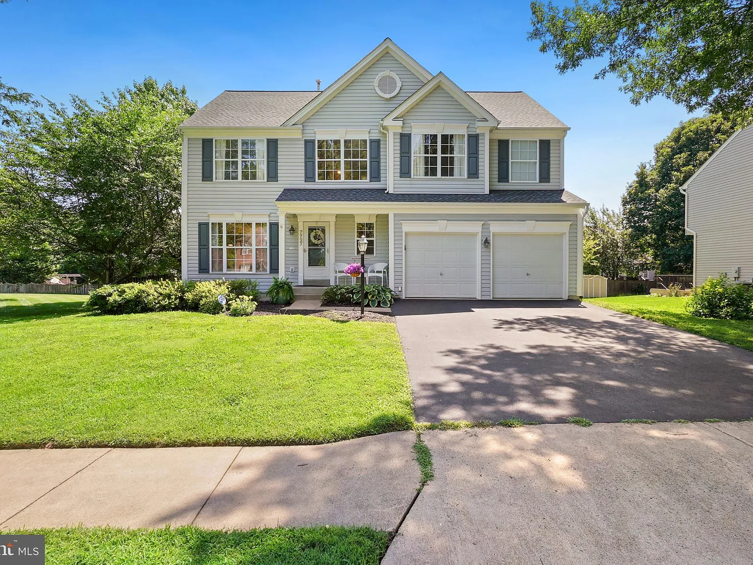 4 bed, 2.5 bath, 2314 sqft, $3,500 — Photo 1