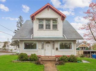 55 Holl St, Manchester, CT 06040