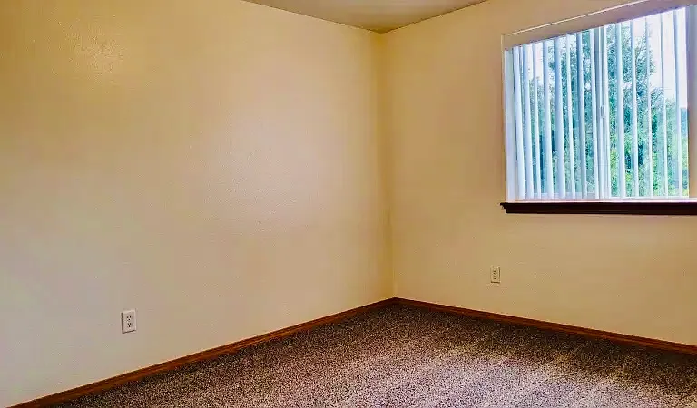 495 Maylea Pl — Photo 2