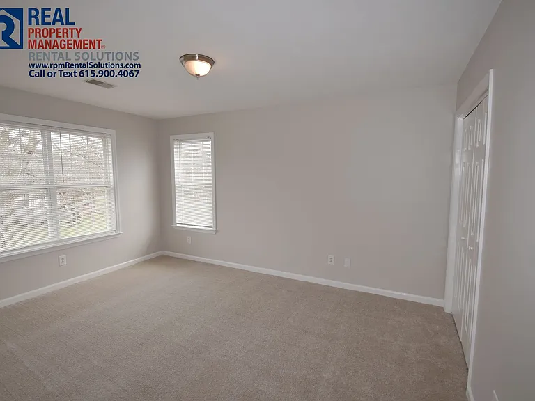 2410 Alexander Blvd — Photo 19