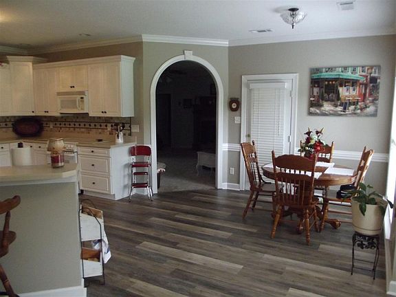 5th image of 7061 Balsa Glenn Dr