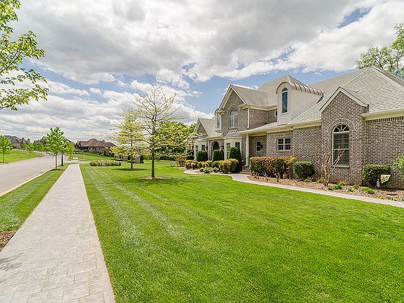 3rd image of 1177 Plantation Blvd