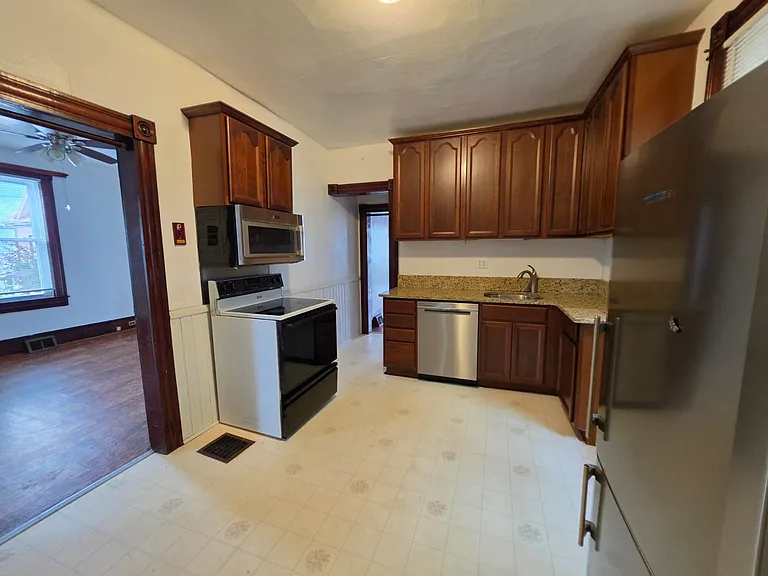 The Eat In Kitchen