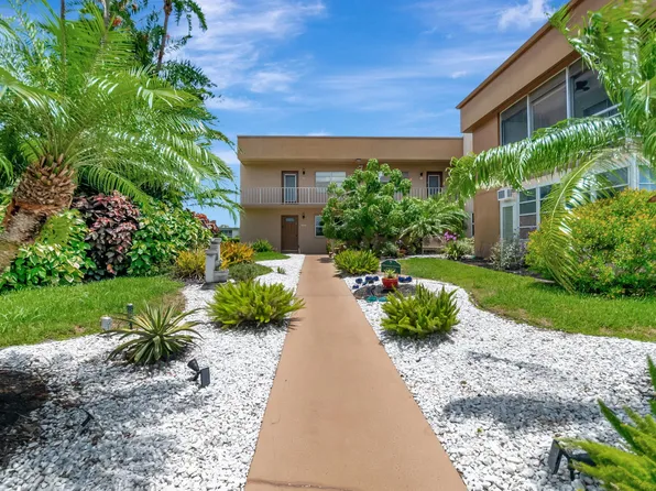 3 Flanders #A, Delray Beach, FL 33484