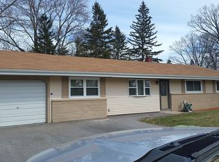 2204 W 49th Ave, Hobart, IN 46342