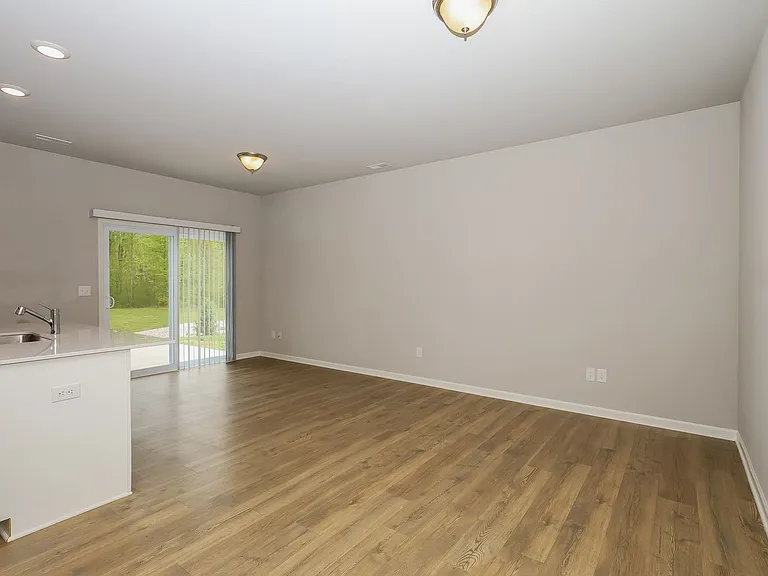 1310 Trailview Ct — Photo 9