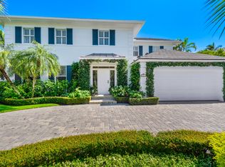 221 Queens Ln, Palm Beach, FL 33480