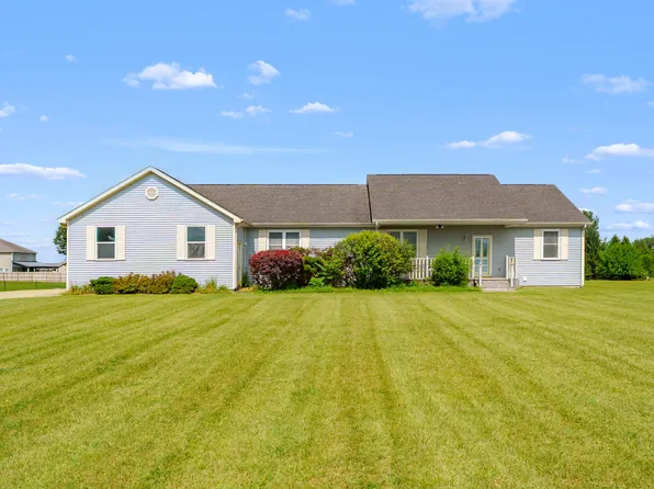 30479 52nd Ave, Paw Paw, MI 49079