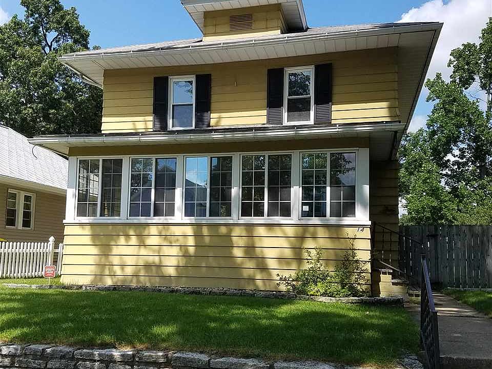 1st image of 614 W Lawrence St