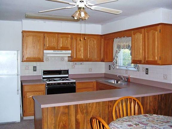 Light, Bright Kitchen
