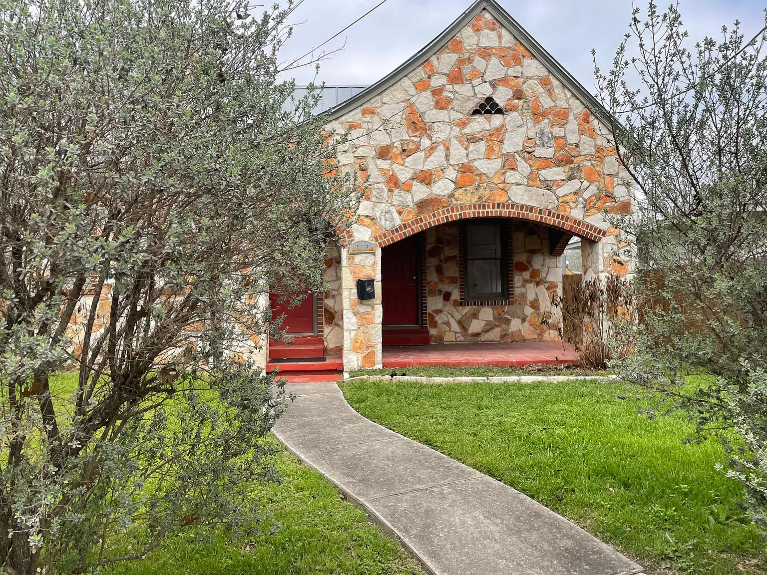 3 bed, 1334 sqft, $1,600 — Photo 3