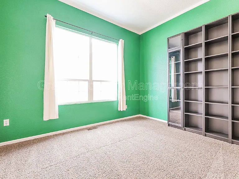 16270 E 106th Way — Photo 13