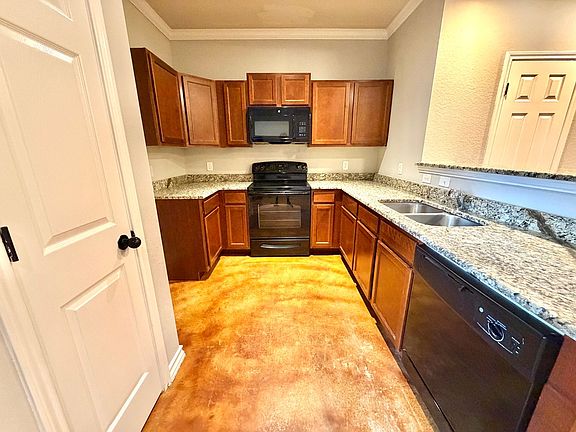 5th image of 6412 Attucks Ln