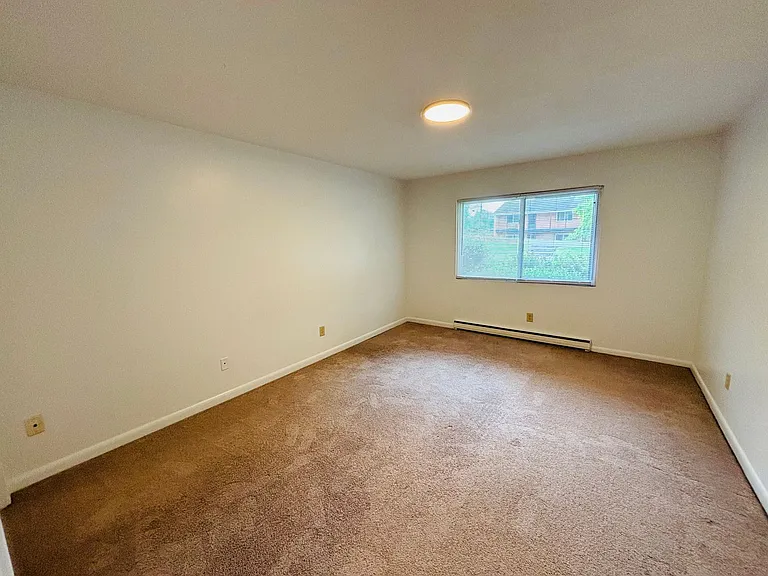 109 Northview Dr #3 — Photo 8