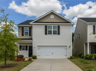 6917 Agava Ln, Charlotte, NC 28215