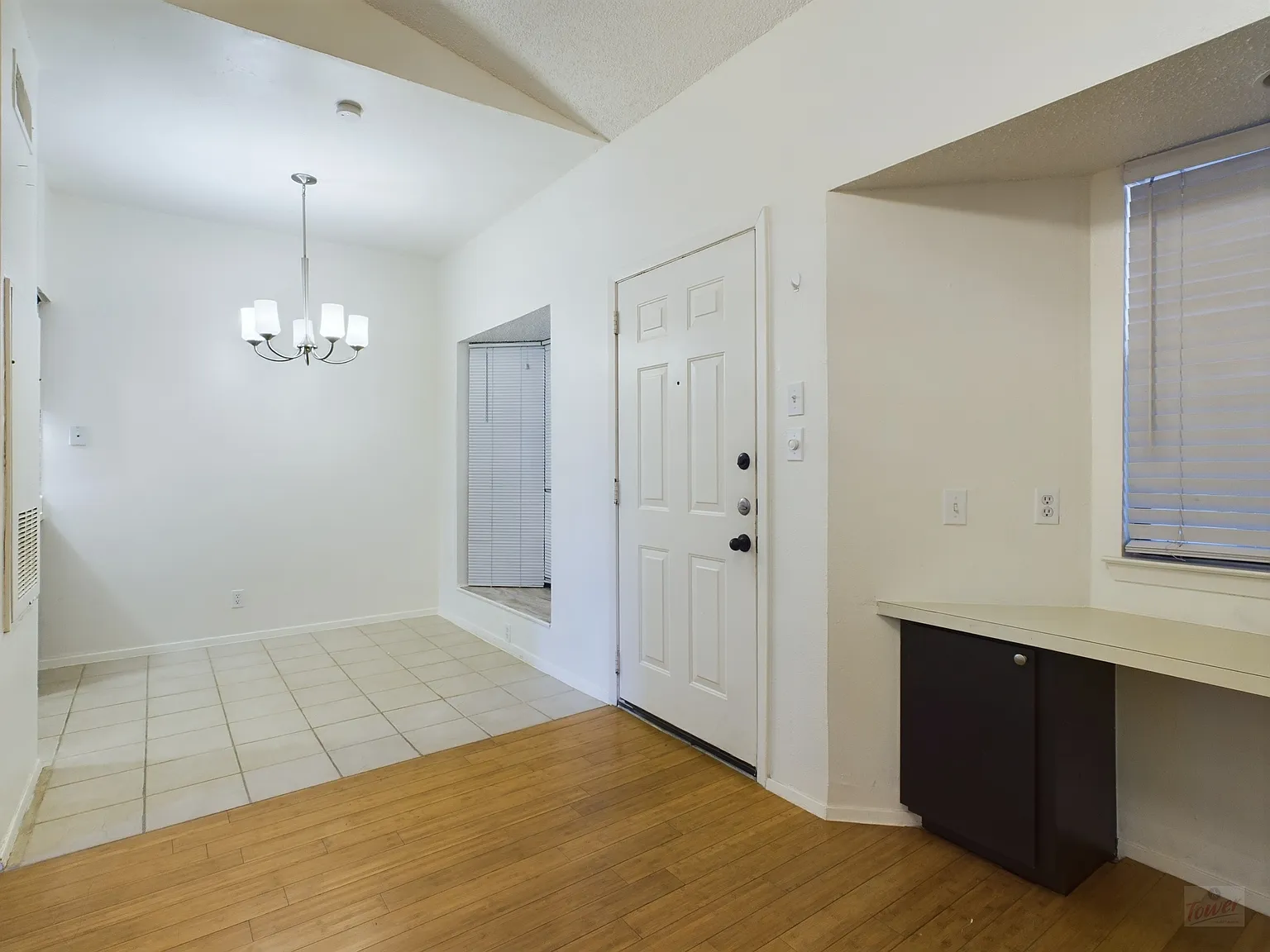 3316 Guadalupe St Apt 320 — Photo 4