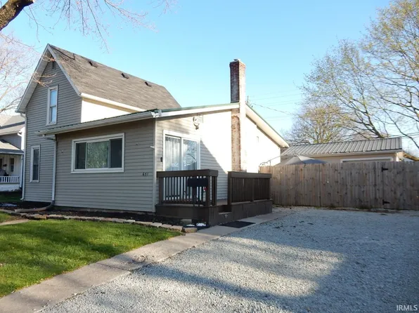651 E Walnut St, Nappanee, IN 46550