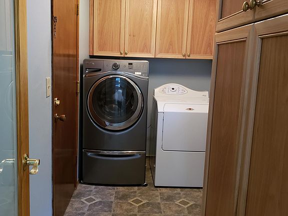 4th image of 14303 14th Ave NW