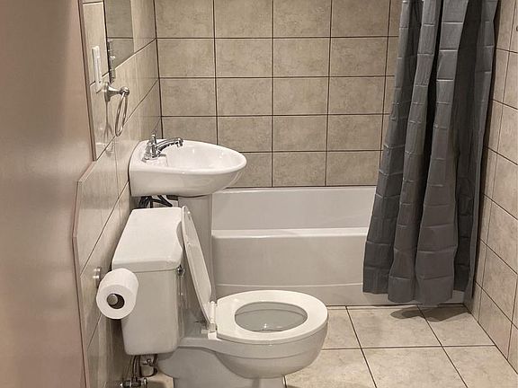 3rd image of 3745 N Olcott Ave