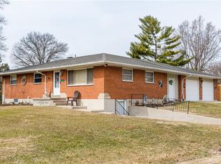 3244 Ravenwood Rd, Fairborn, OH 45324