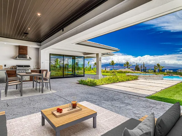 44 Lolii Pl, Lahaina, HI 96761