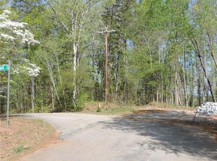 500 Inlet Dr, Seneca, SC 29672