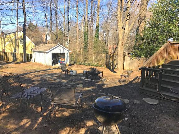 Backyard and Detached Garage (with Electric)