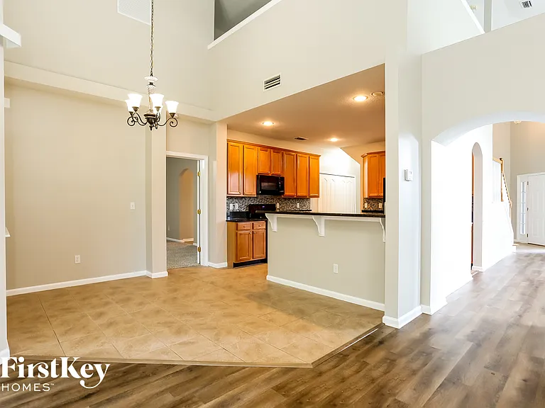 2593 Country Side Dr — Photo 5