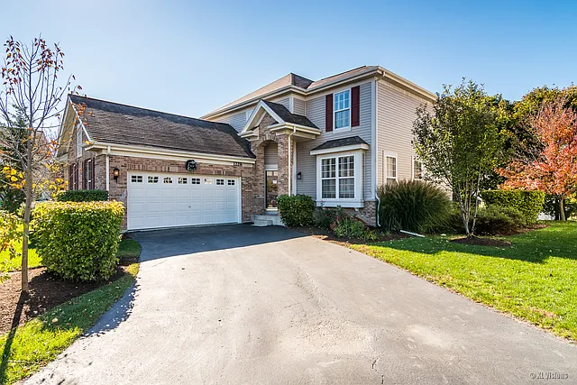1228 Tiffany Ct photo 1