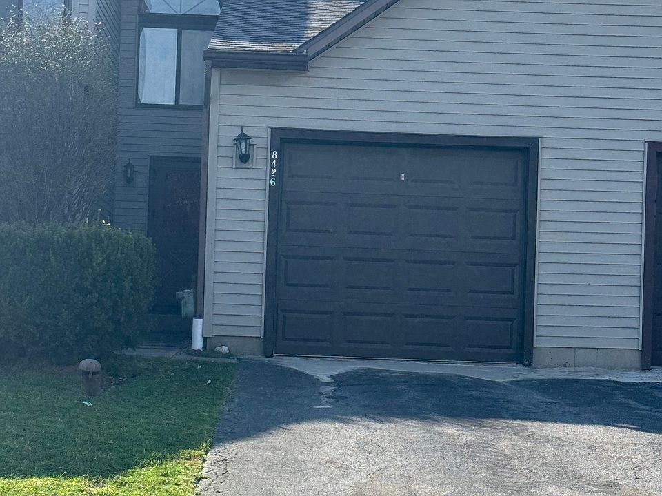 1st image of 8426 Bubbling Springs Dr