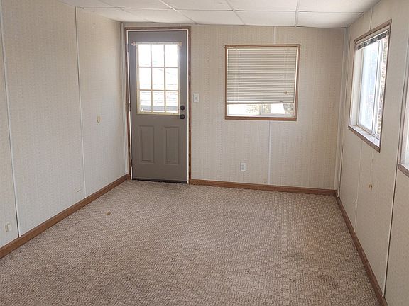 3rd image of 13282 E 41st St