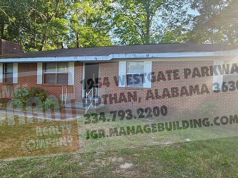 306 Mustang Dr — Photo 3