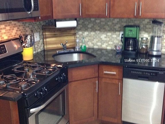 4th image of 175 W 76th St APT 2F