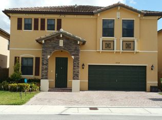 16564 SW 43rd St, Miami, FL 33185