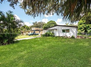 5721 Atlanta St, Hollywood, FL 33021