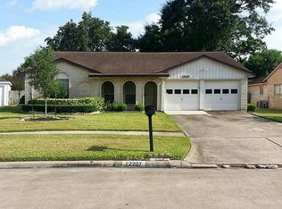 12207 Meadow Berry Dr, Meadows Place, TX 77477