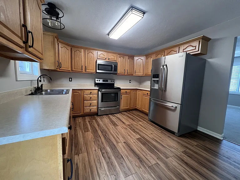 848 Quadrilla St — Photo 4