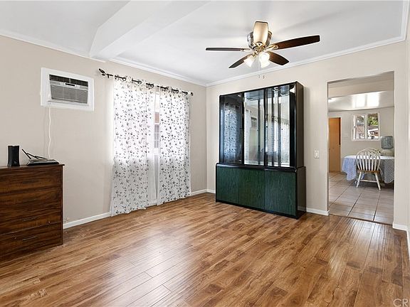 5th image of 2734 Benedict St