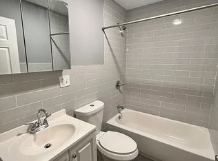 113 Ocean Ave #D, Jersey City, NJ 07305