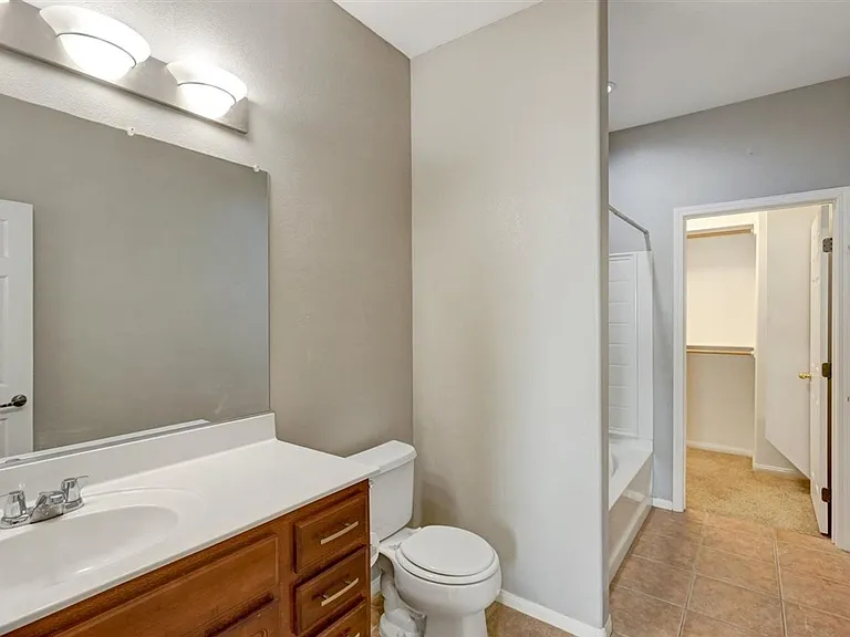 10500 Nordic Cliff Ave — Photo 22